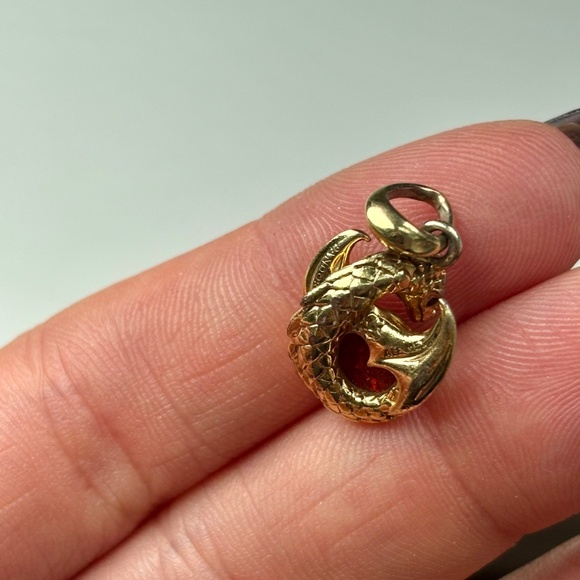 Pandora Game of Thrones “Dragon Fire” Dangle Charm - Picture 2 of 2